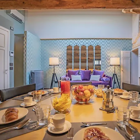 아파트 Corte Rubbi 10 Luxury Three-bedroom -dimora Italia - *
